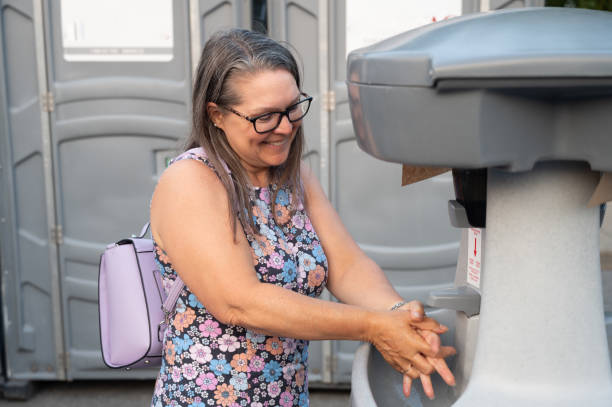 Best Portable restroom trailer rental  in Wtell, LA